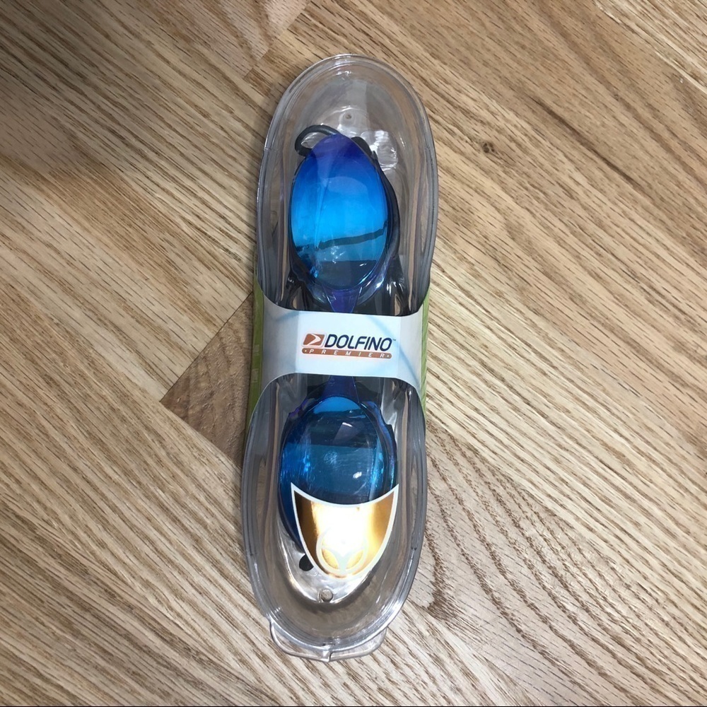 Dolfino Premier Adult Goggles NWT Water Swim